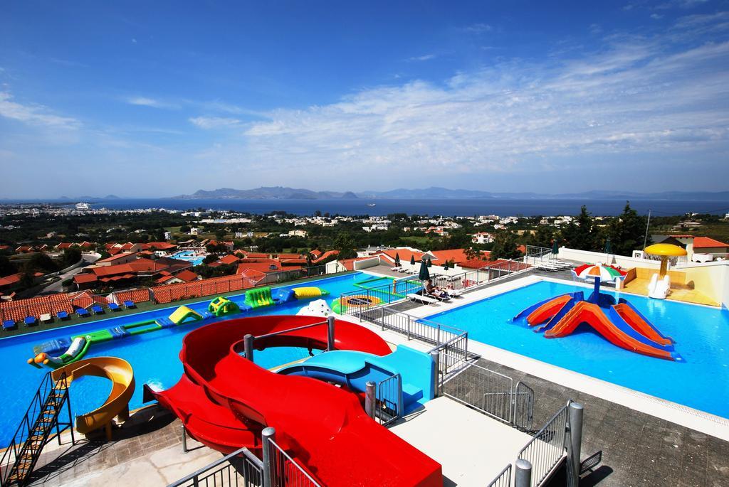 Aegean View Aqua Resort 帕萨里迪 外观 照片